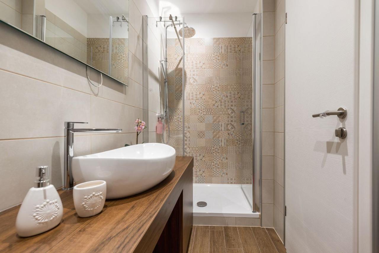 Aparthotel Vintage House Al Pozzo Hvar Town Exterior foto